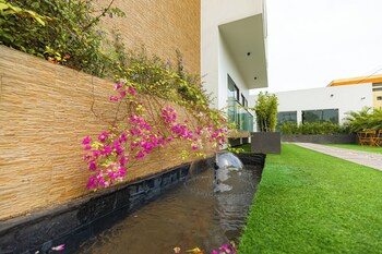 belfast studio blue waters property
