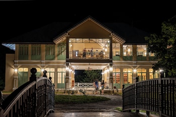 Lost Horizon Resort - Khao Sok,,4 star