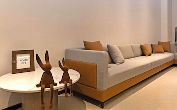 licheng platinum hotel