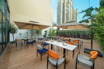 licheng platinum hotel