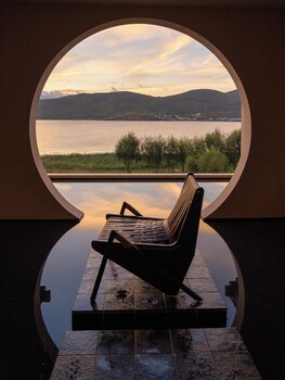 dali kongshanyu fengmian seaview hotel