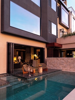 dali kongshanyu fengmian seaview hotel