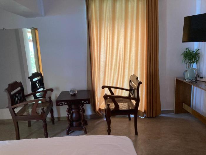 ashlar villa