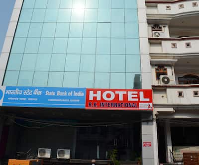 hotel r k international