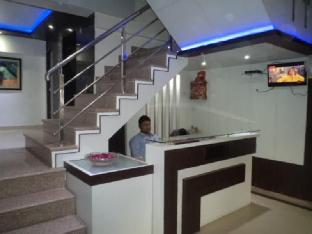 hotel r k international