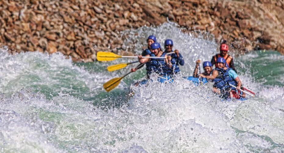 Aranyam River Retreat,Neelkanth Temple,4 star