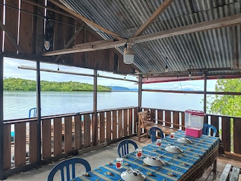 Arborek Dive Homestay,,3 star