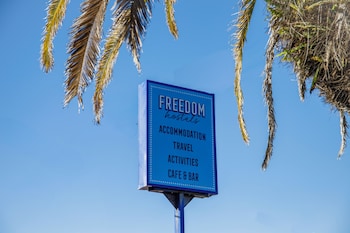 freedom backpackers hostel