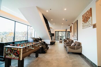 Hoang Thien Homestay & Sport,,5 star