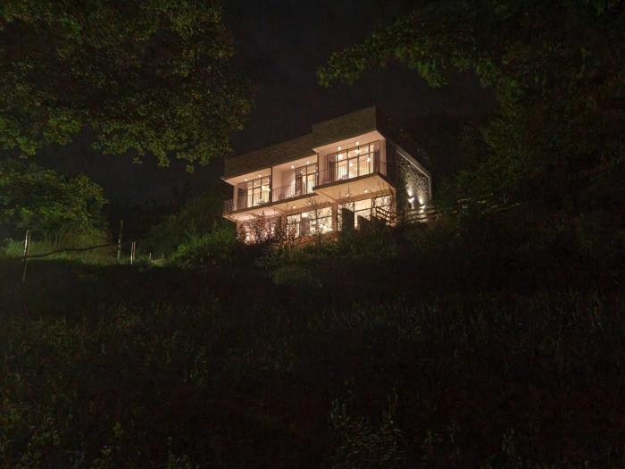 the whispering oaks retreat