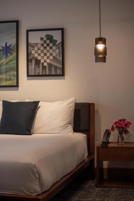 the promissory hotel