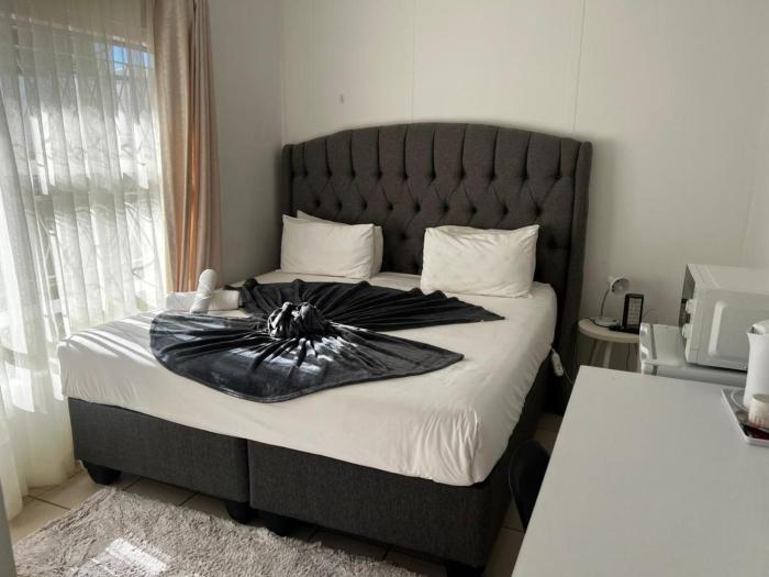 sagrada guest house