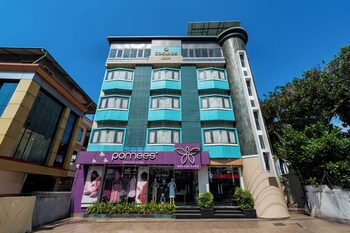 daan cosmos inn