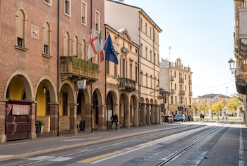 Hotel Serafino,,2 star