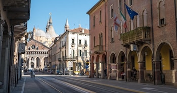 hotel serafino