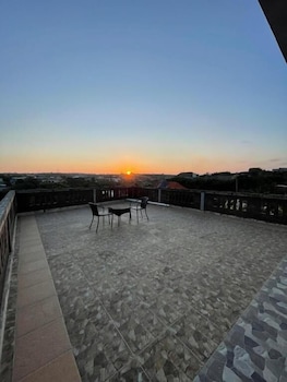 Pradnya Homestay - 1Bedroom Near Uluwatu,,2 star