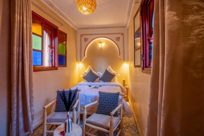 riad le graff pink
