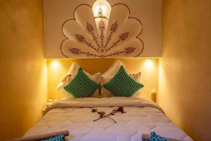 riad le graff pink