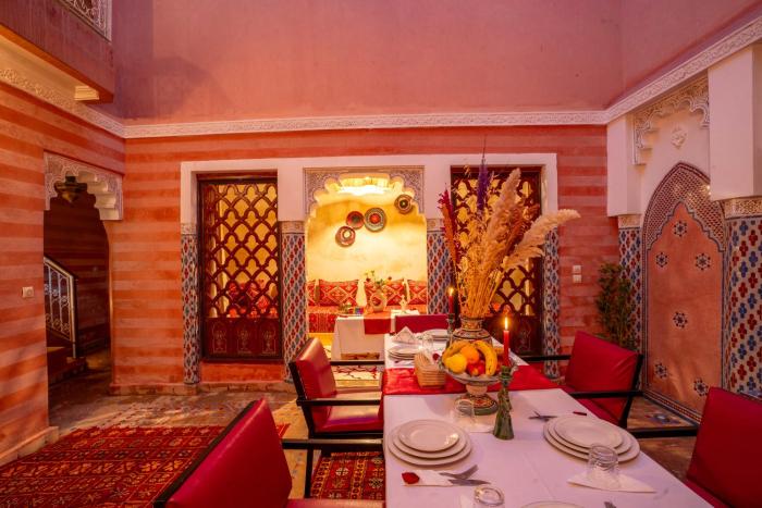 riad le graff pink