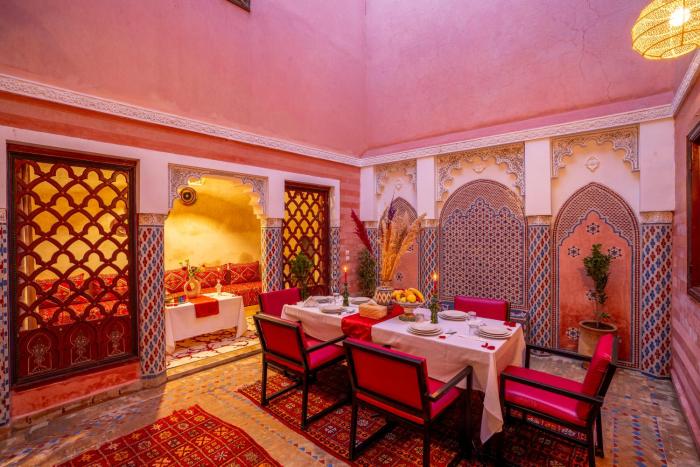 riad le graff pink