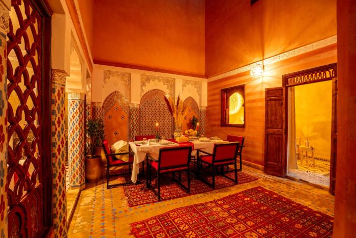 riad le graff pink