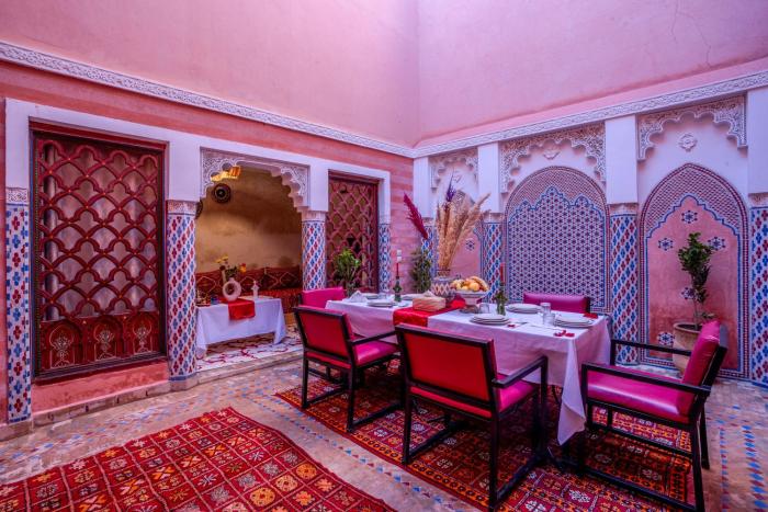 riad le graff pink