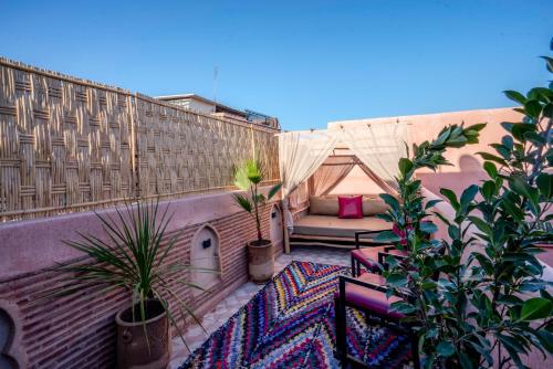 riad le graff pink
