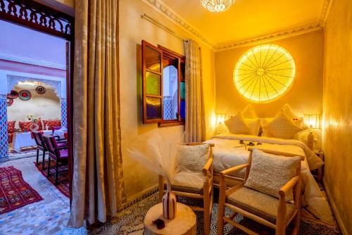 riad le graff pink