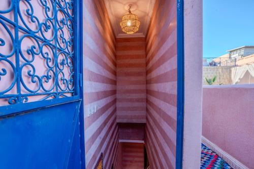 riad le graff pink