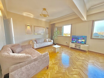 Golden Mile - Downtown Cairo,,5 star