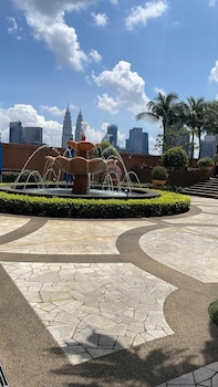 kuala lumpur suite berjaya times square