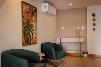 amazon seasons hotel