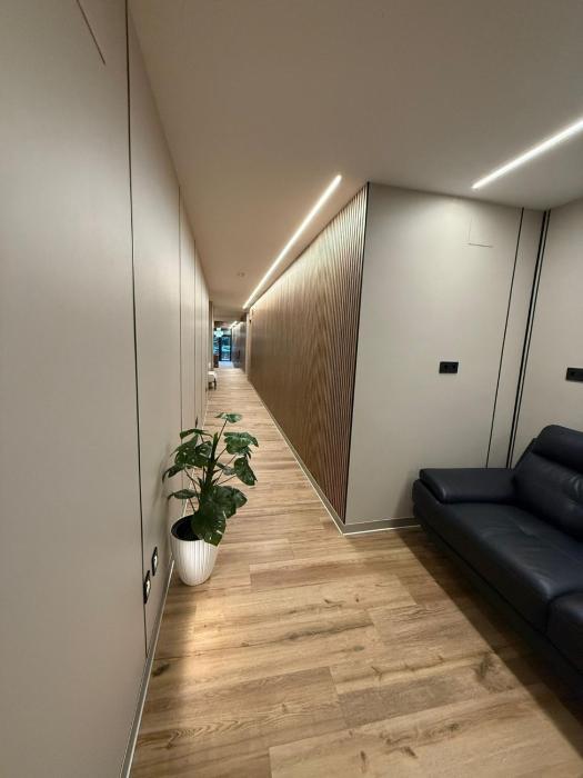 velvet hostel business