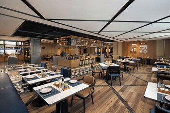 four points by sheraton tianjin jiefang bridge