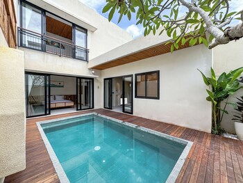 Athaya Canggu Villas By Nagisa Bali,,4 star