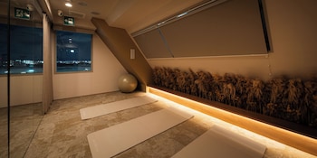 r hotel re osaka nagai park