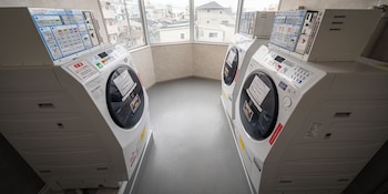 r hotel re osaka nagai park