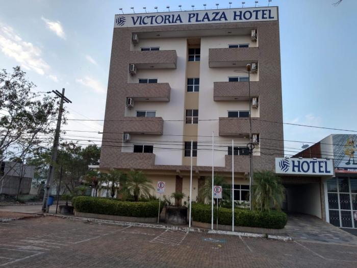 victoria plaza hotel