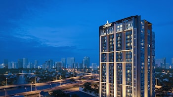 capital zenity and d1 mension apartment district 1 by skyway
