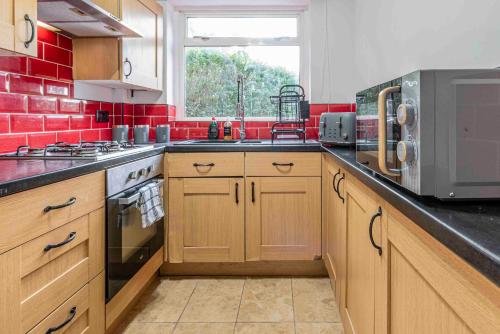 cosy home in stoke on trent