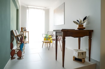 La Croce Apartments,,3 star