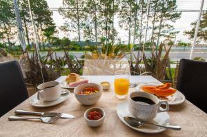 Viageiro Hotel,Simões Lopes>>Pelotas,3 star