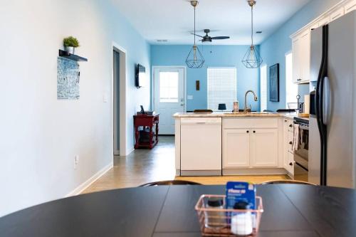 Clean Serene House Studio - Easy On Off I-40,,2 star