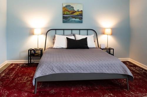 clean serene house studio easy on off i 40