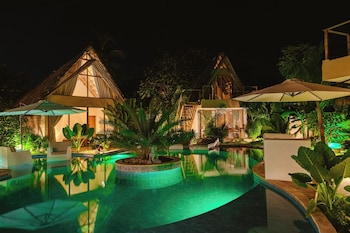 velanova paradise hotelretreat