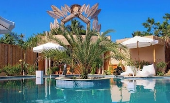 velanova paradise hotelretreat