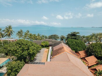 simply stay fishermans village