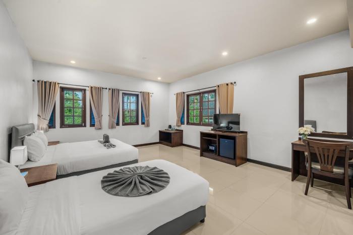 simply stay fishermans village