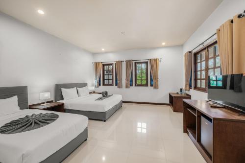 simply stay fishermans village