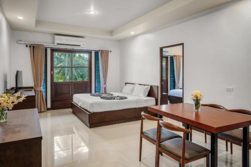 simply stay fishermans village